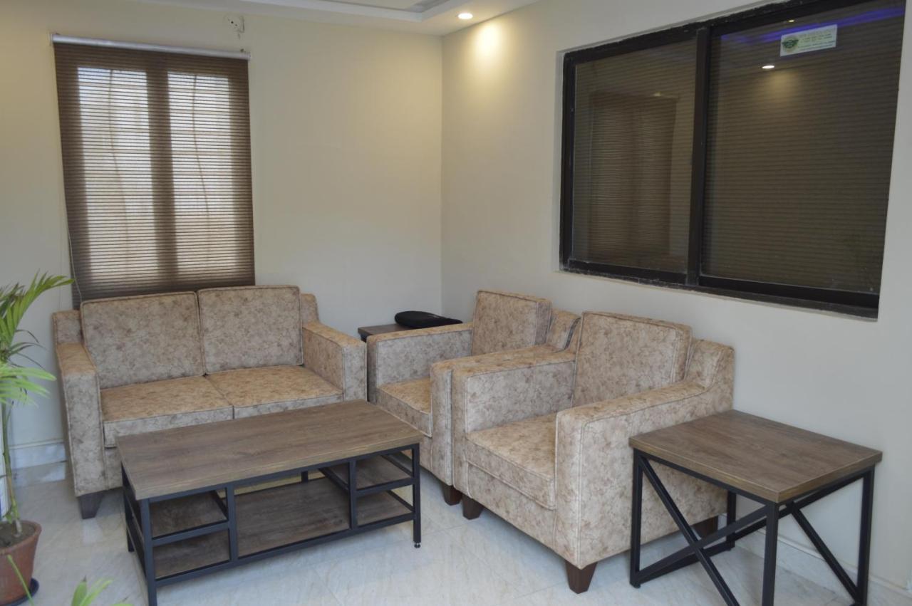 New Shelton Guest House Islamabad Exteriör bild