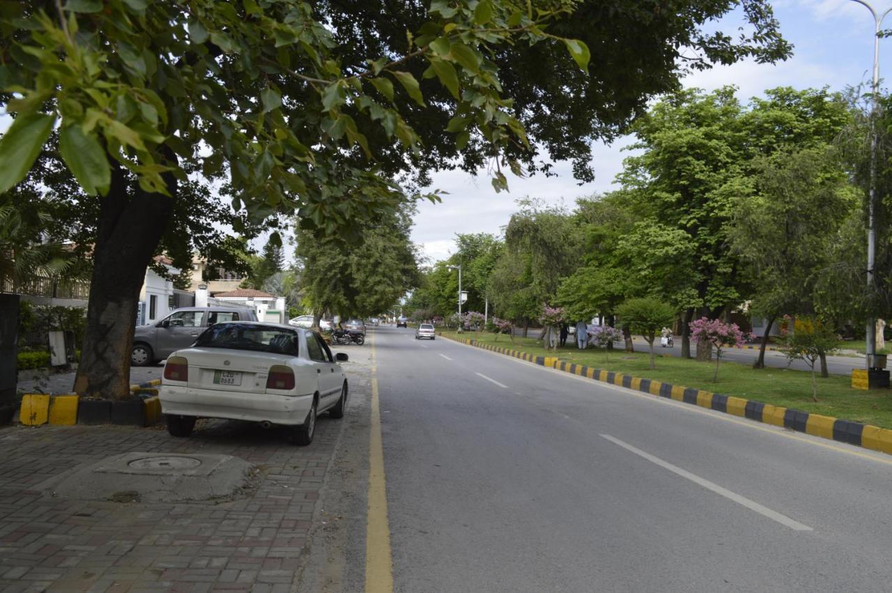 New Shelton Guest House Islamabad Exteriör bild