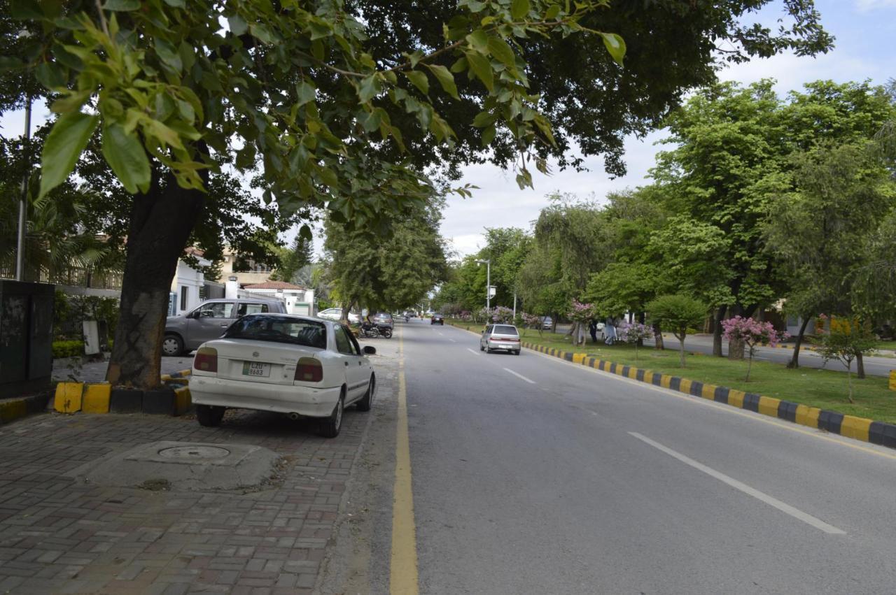 New Shelton Guest House Islamabad Exteriör bild