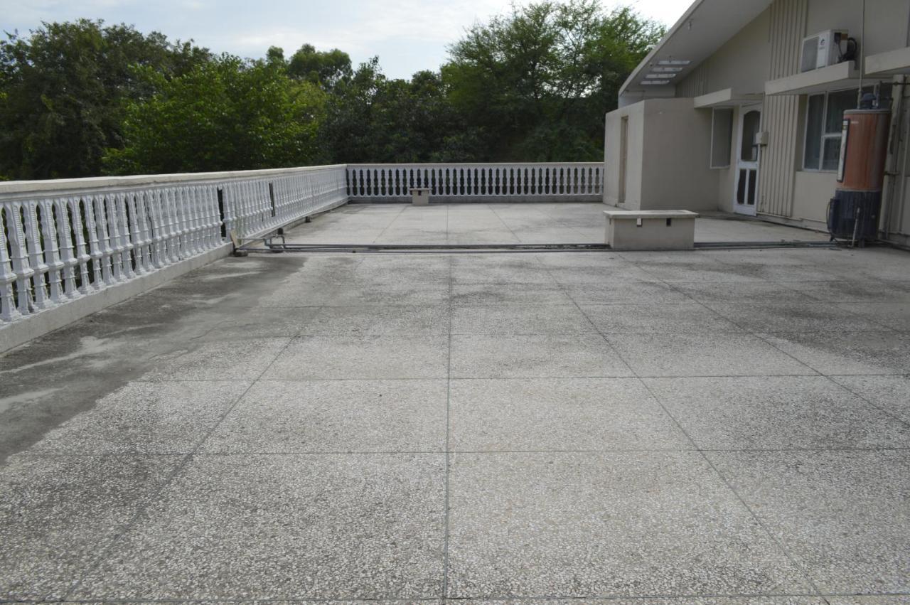 New Shelton Guest House Islamabad Exteriör bild