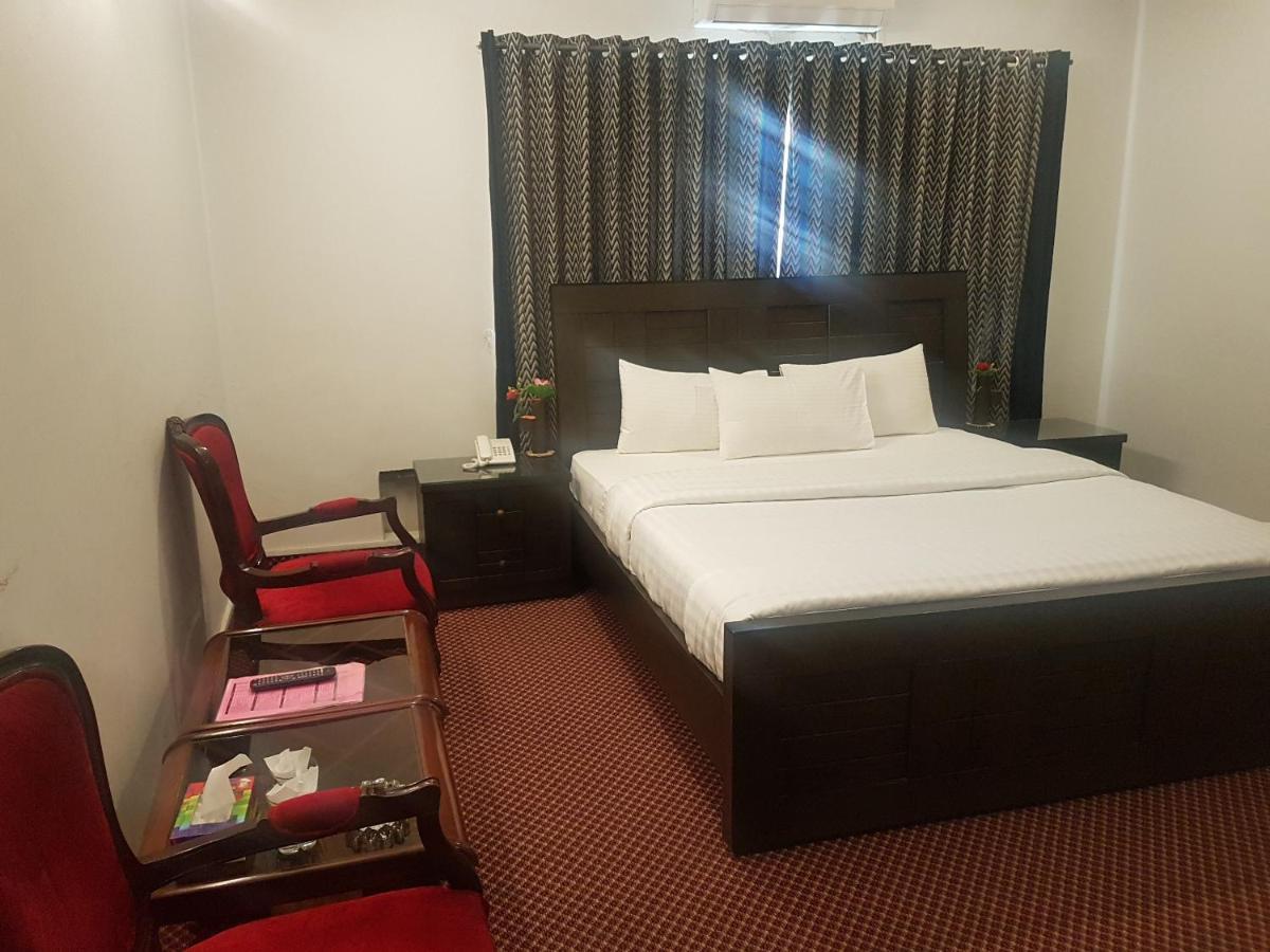 New Shelton Guest House Islamabad Exteriör bild